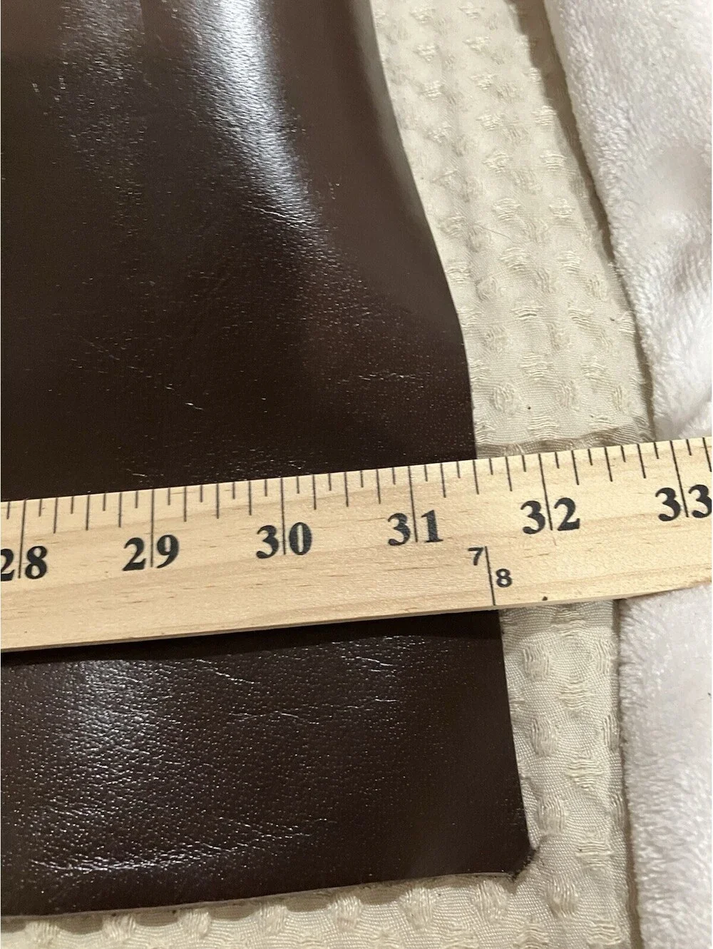 Almost 4lbs Of Bulk Scrap Leather Trimmings, Cowhide Remnants, Premium Leather